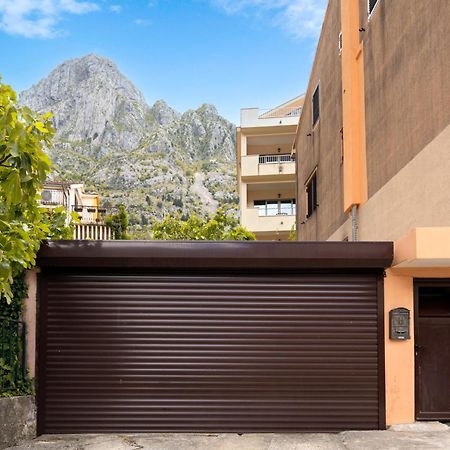 Apartment Busola Kotor Eksteriør bilde