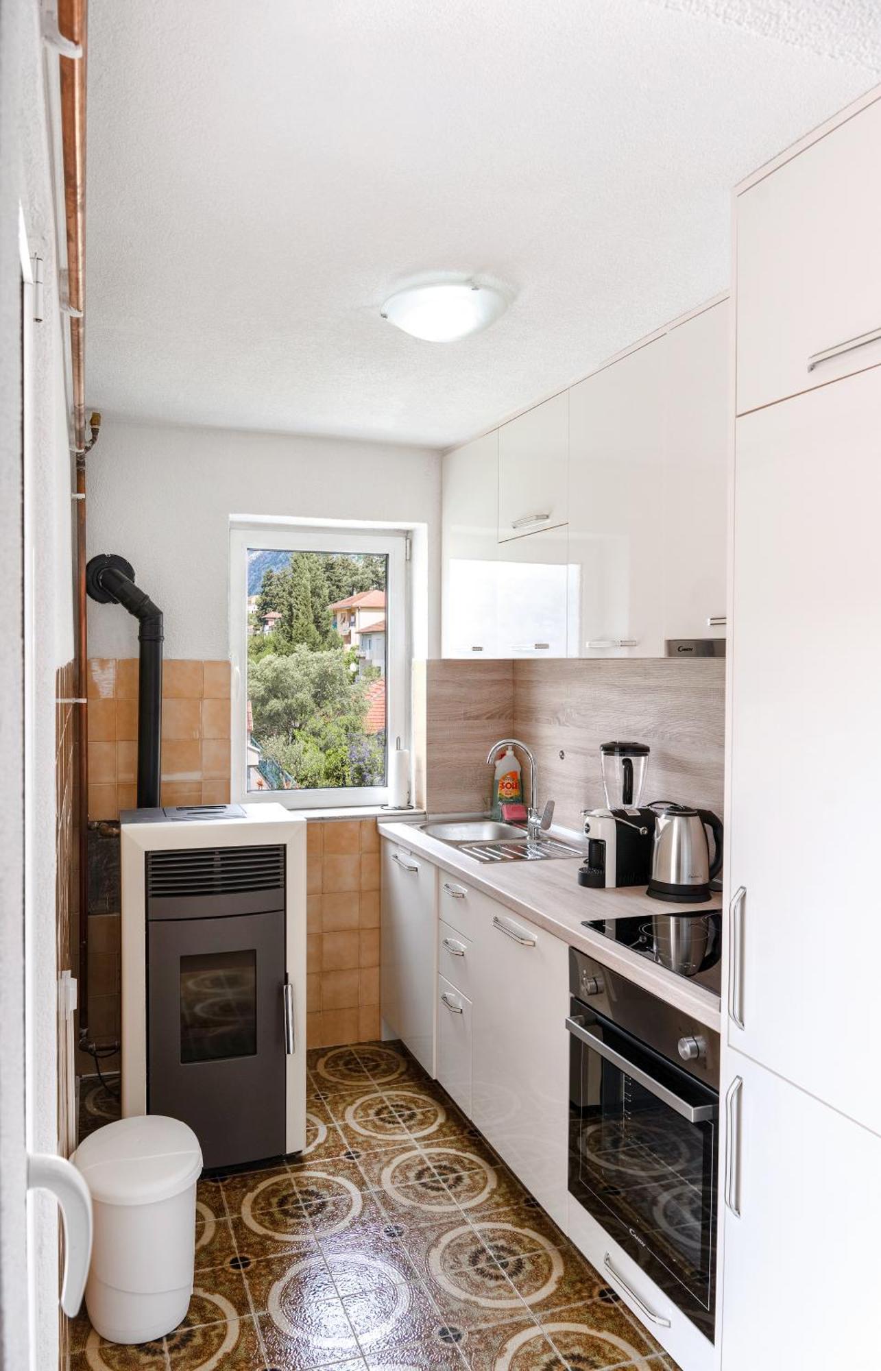 Apartment Busola Kotor Eksteriør bilde