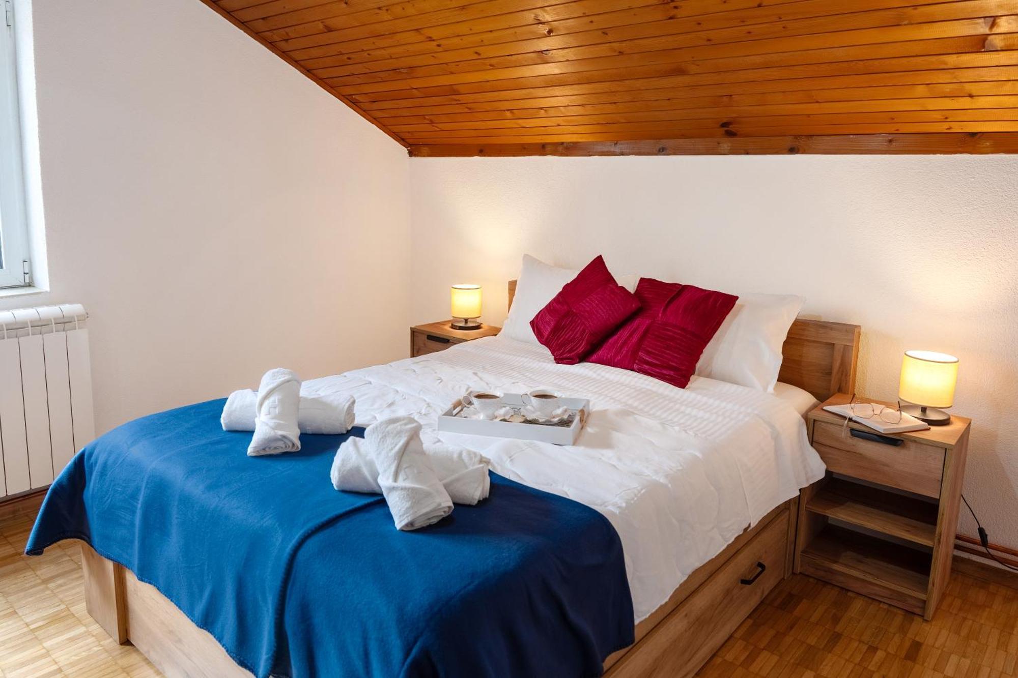 Apartment Busola Kotor Eksteriør bilde