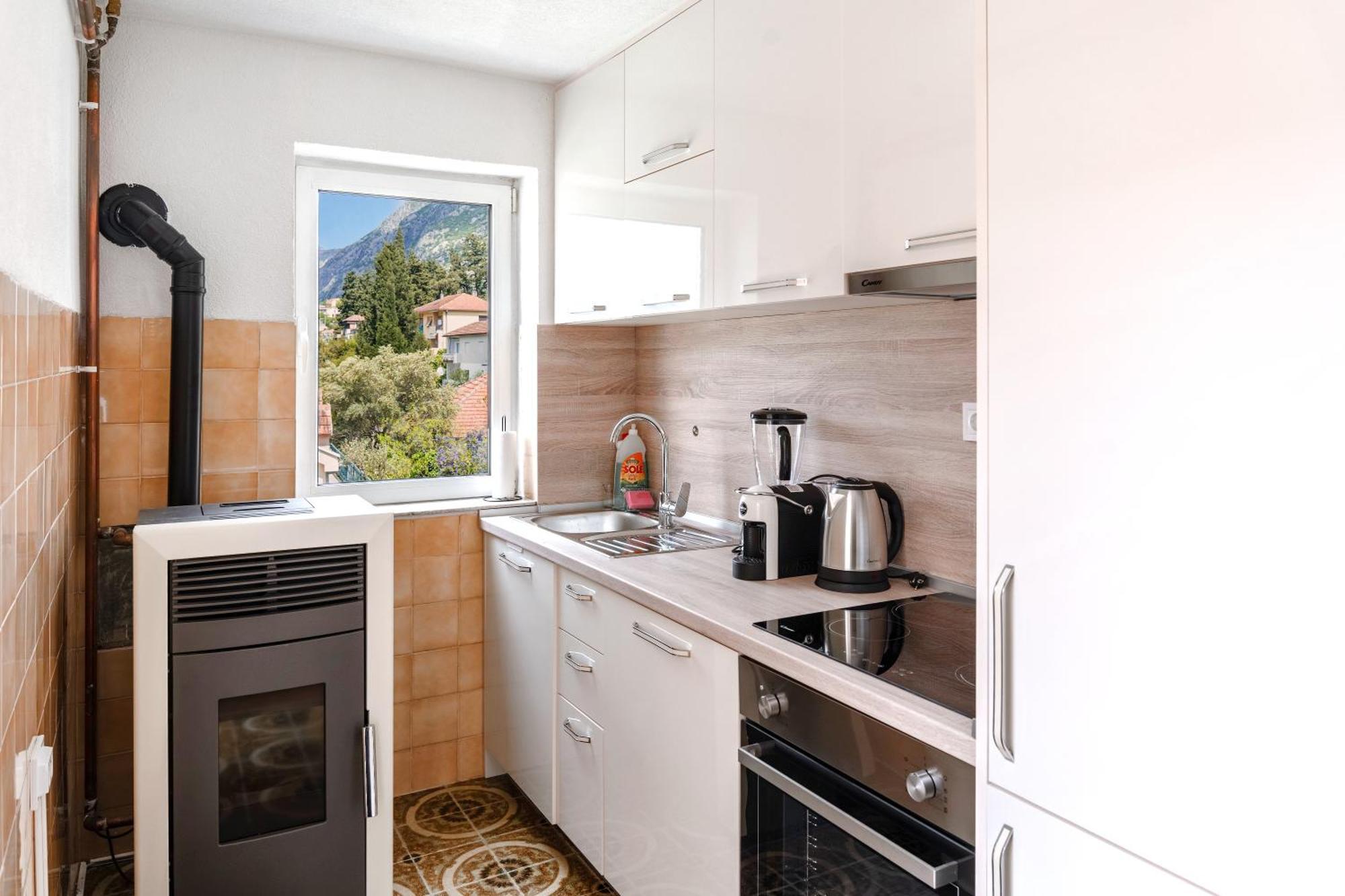 Apartment Busola Kotor Eksteriør bilde
