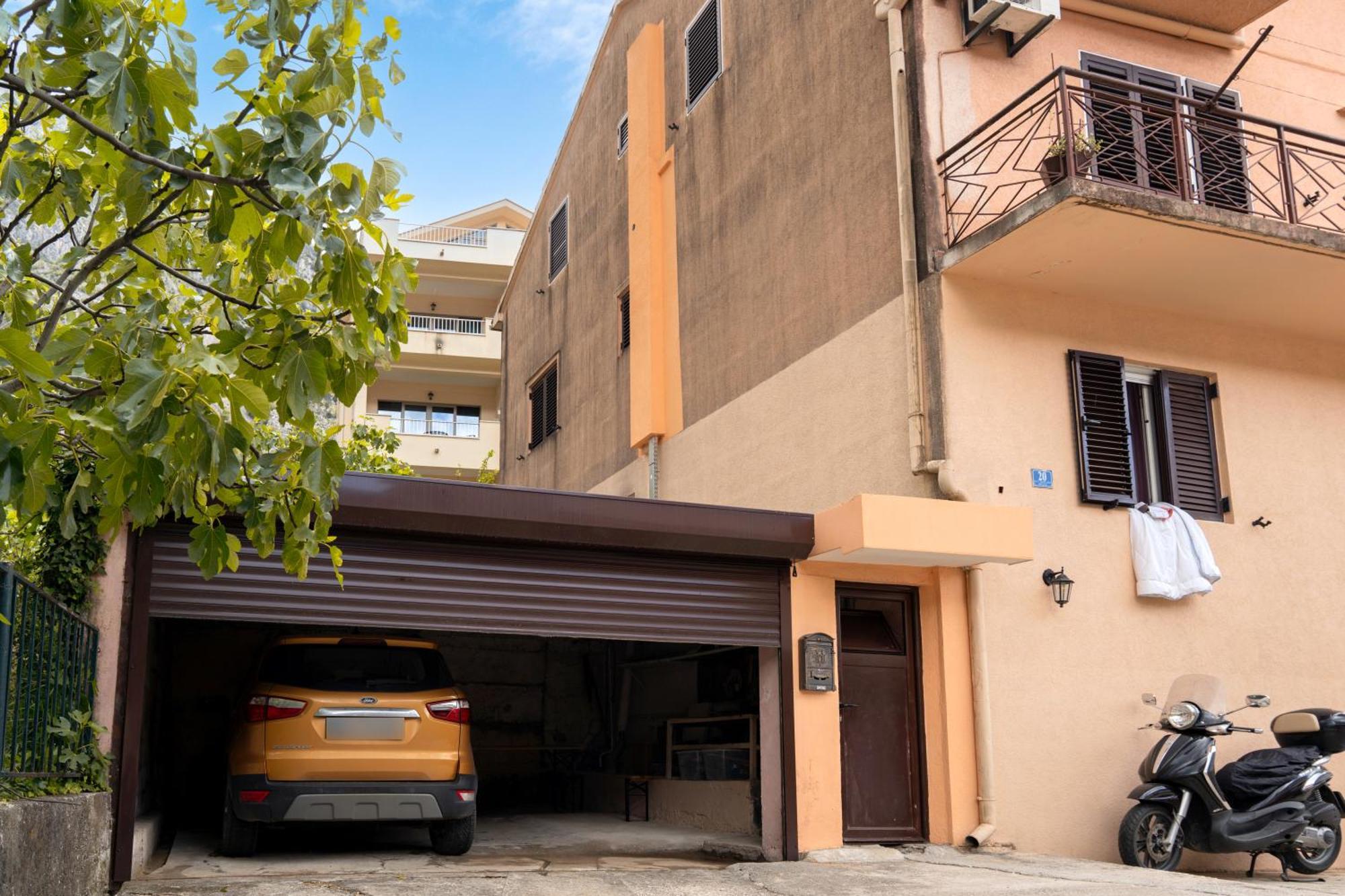 Apartment Busola Kotor Eksteriør bilde
