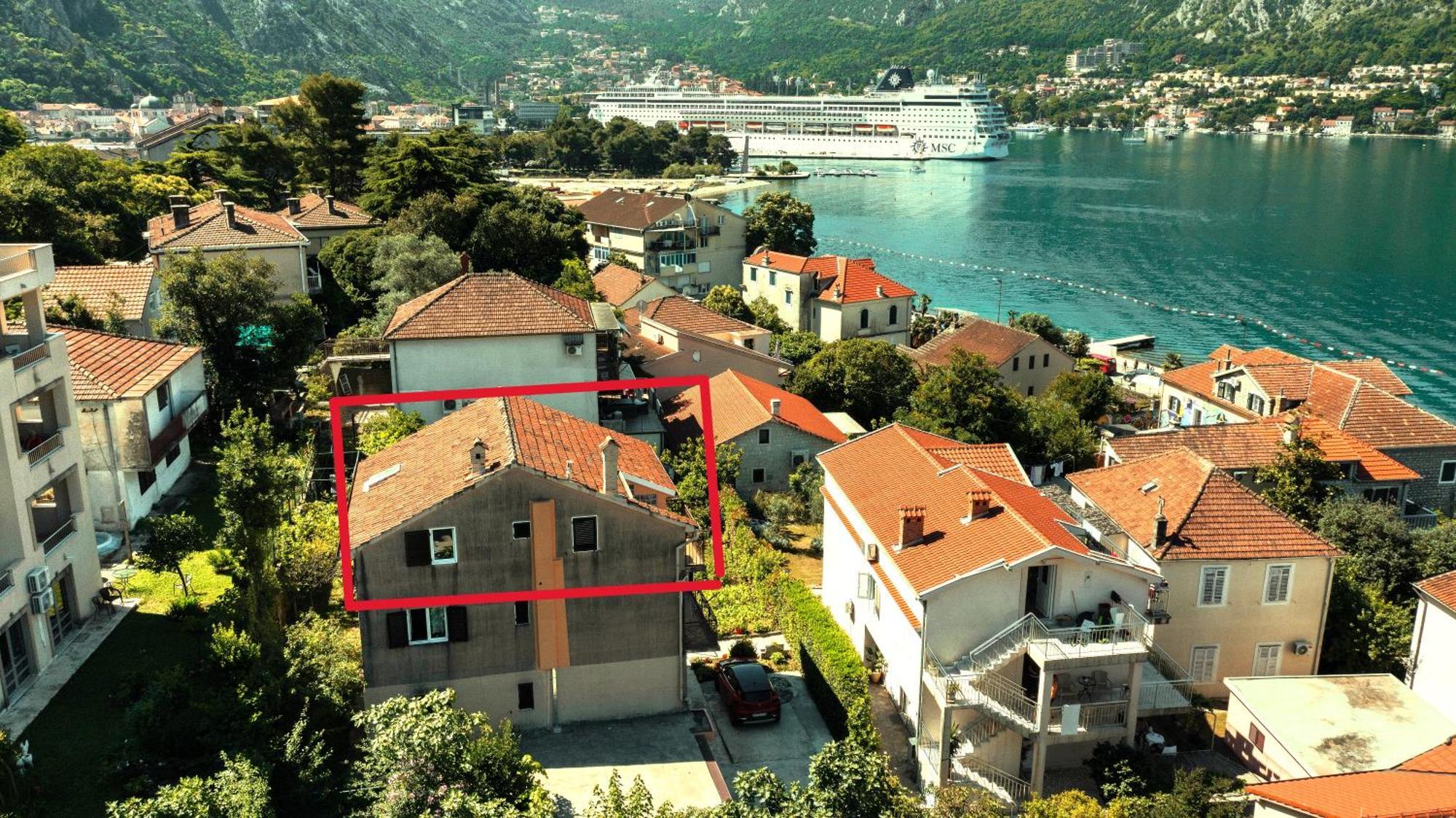 Apartment Busola Kotor Eksteriør bilde